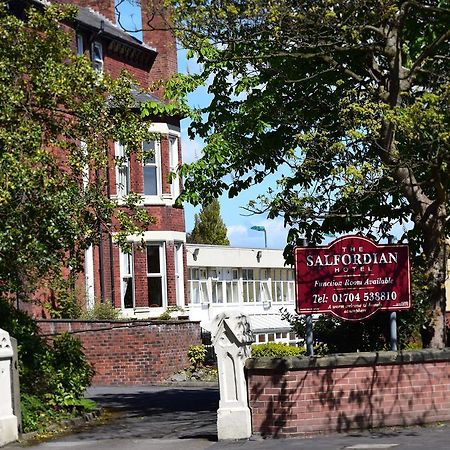 Salfordian Hotel Саутпорт Екстериор снимка
