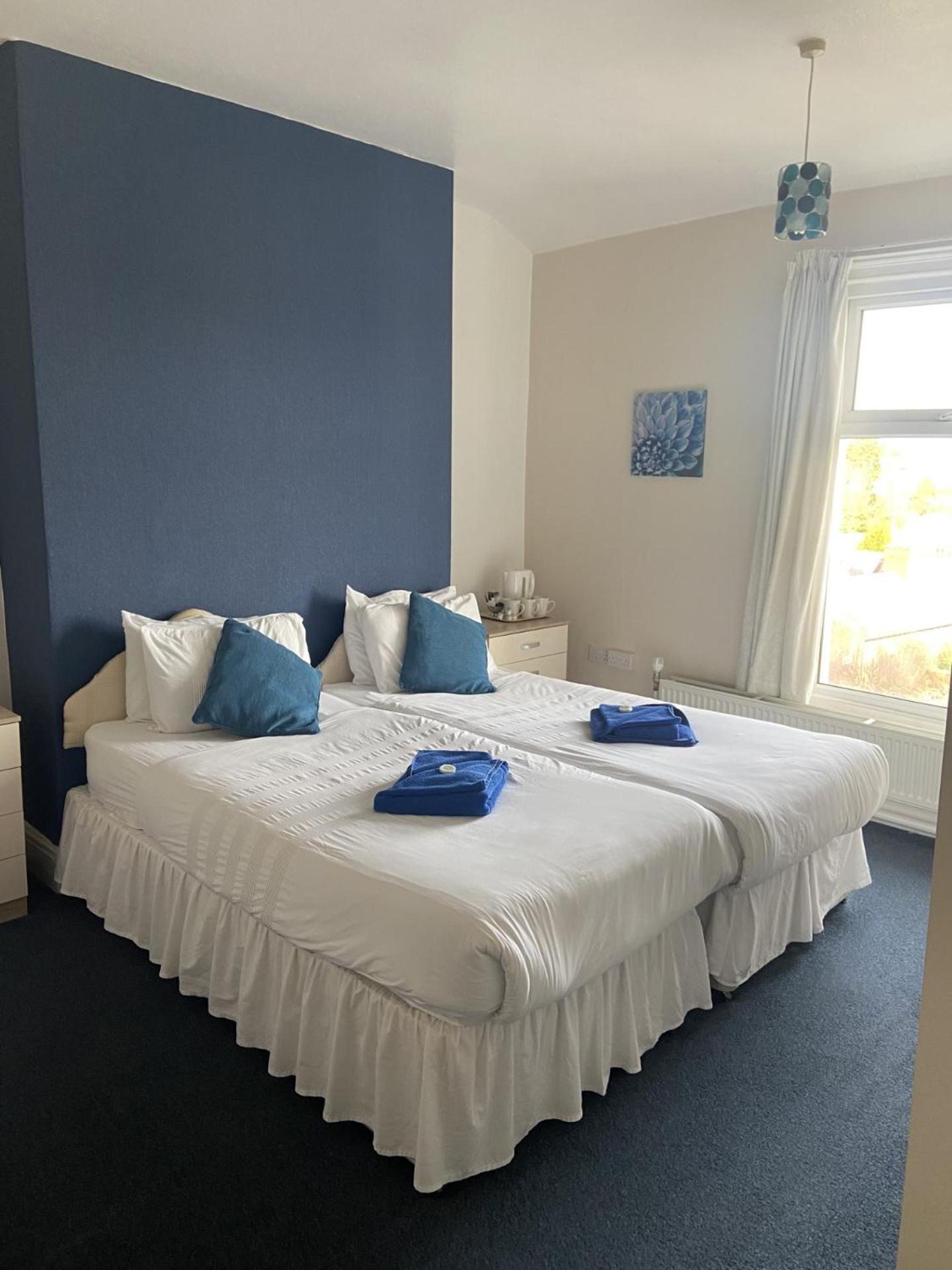 Salfordian Hotel Саутпорт Екстериор снимка